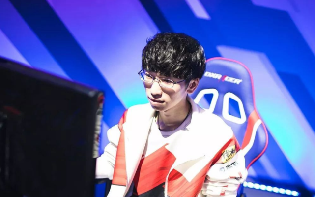 给予球队支 给予球队支